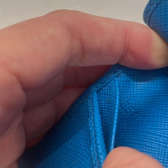 PRADA Wallet with Chain - Picture 6 of 15